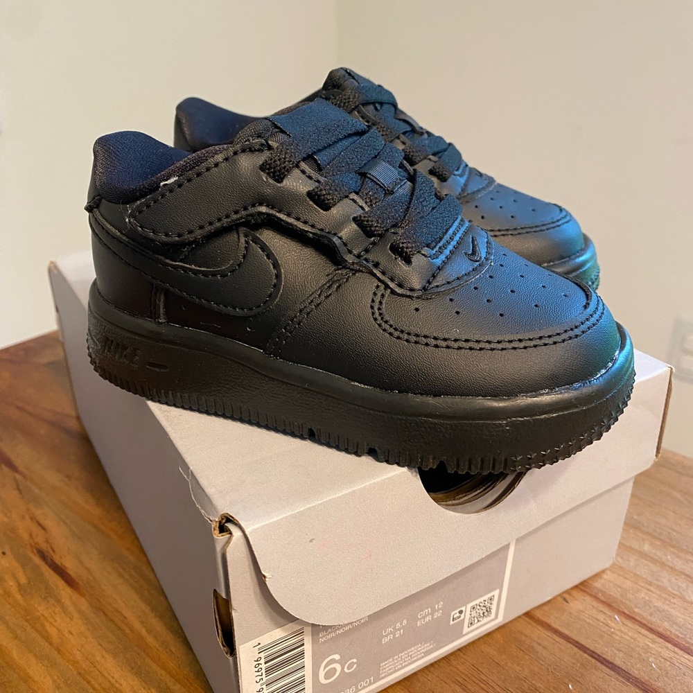 KIDS' TODDLER NIKE FORCE 1 LOW EASYON STRETCH LACE CASUAL SHOES